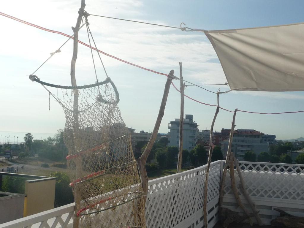 Riccione Beach Hotel - Enjoy Your Summer -Beach Village Incluso Exteriör bild